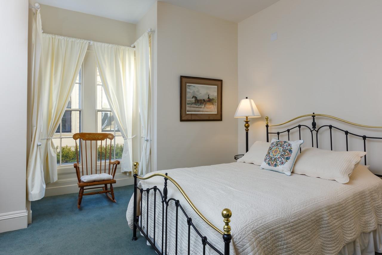 The Salem Inn Bagian luar foto